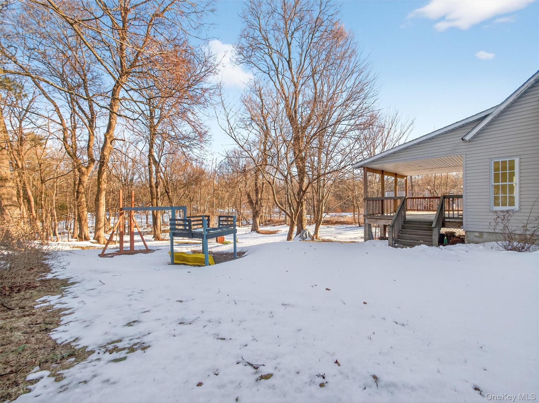 325 Haverstraw Road Montebello, NY 10901 - Photo 27 of 33