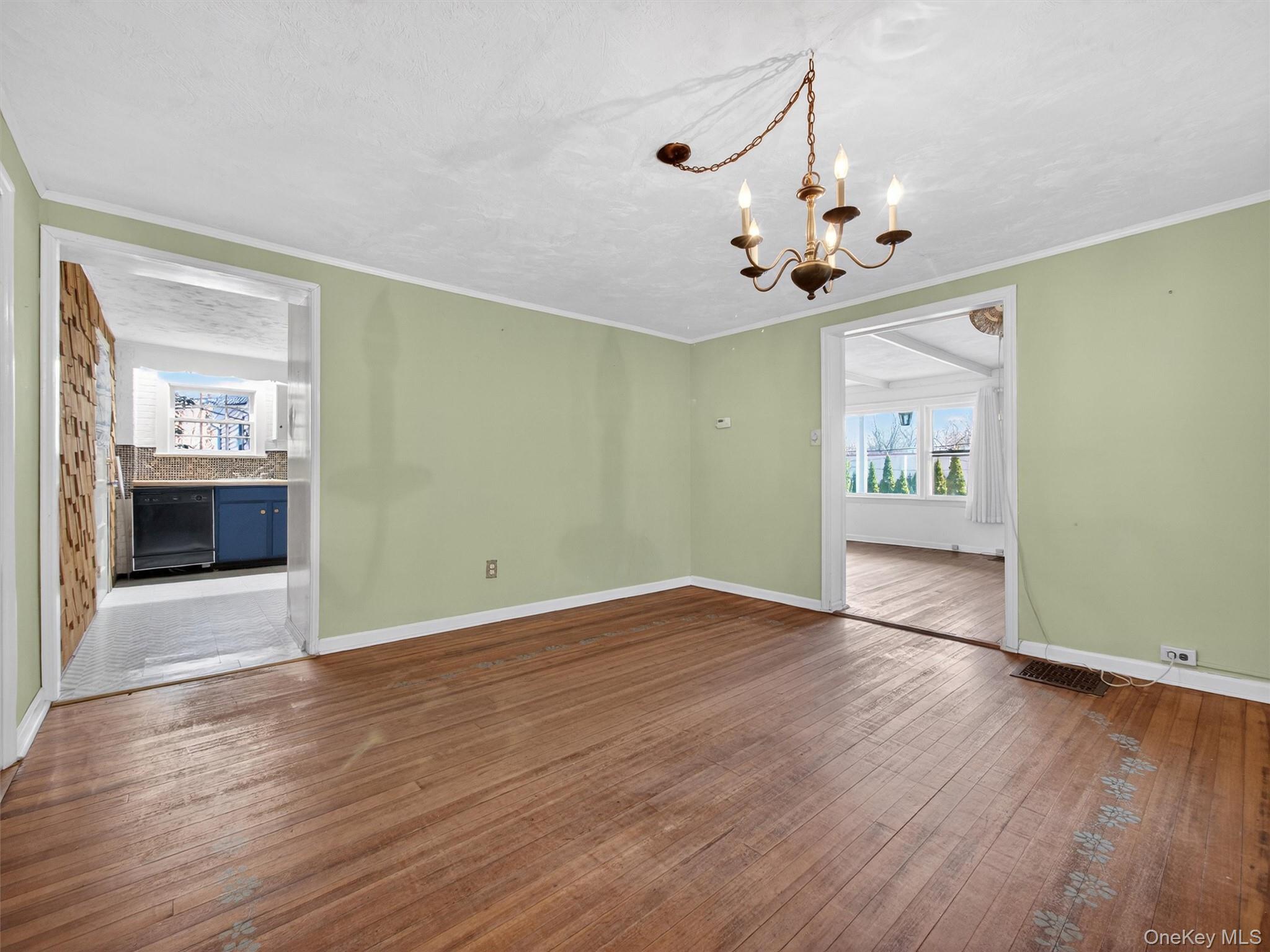 325 Haverstraw Road Montebello, NY 10901 - Photo 7 of 33