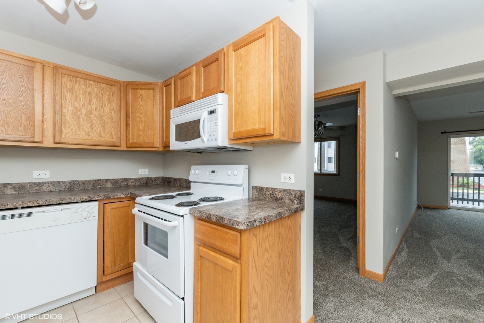 10544 Brooks Lane, Unit B2 Chicago Ridge, IL 60415 - Photo 7 of 12