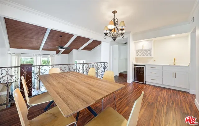 $4,650 | 11848 Moorpark Street, Unit A, Studio City, CA 91604