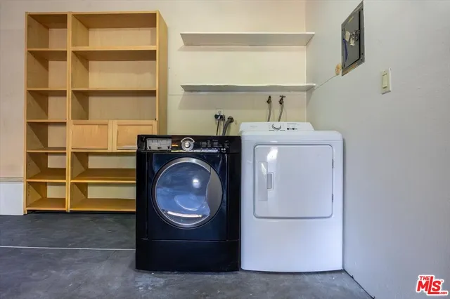 $4,650 | 11848 Moorpark Street, Unit A, Studio City, CA 91604