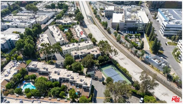 $4,650 | 11848 Moorpark Street, Unit A, Studio City, CA 91604