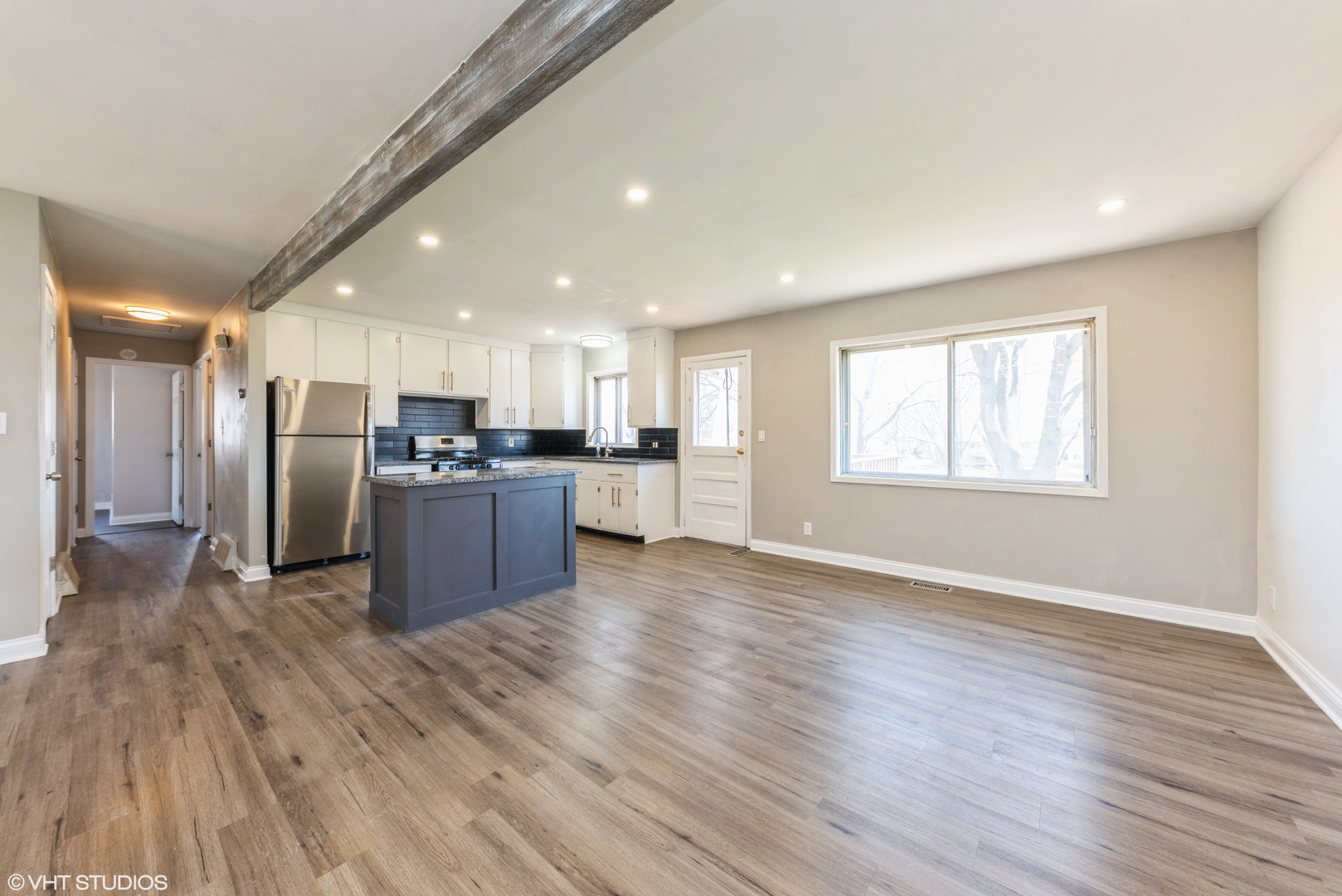 501 Ridge Circle Streamwood, IL 60107 - Photo 6 of 15 a view of kitchen with wooden floor