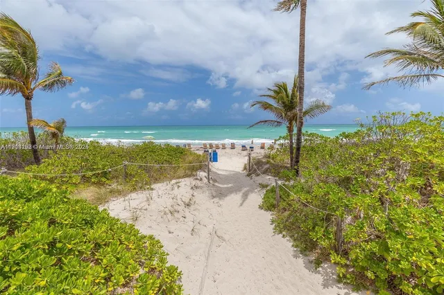 a view of an ocean view