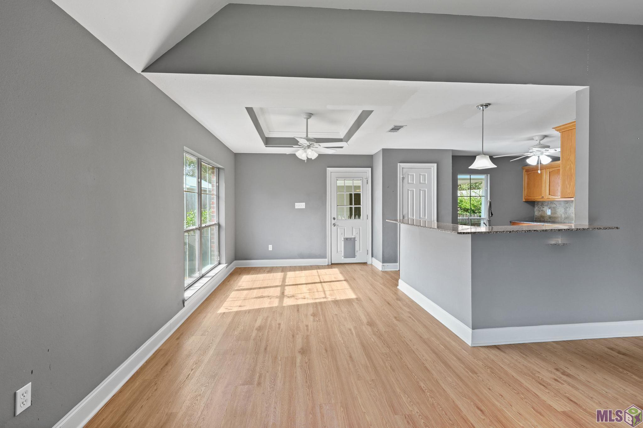 7456 Associate Drive Baton Rouge, LA 70817 - Photo 4 of 10