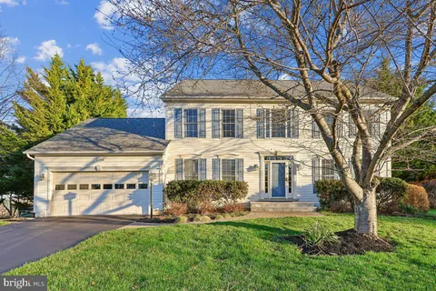 $799,900 | 11208 Yardley Place, Ijamsville, MD 21754