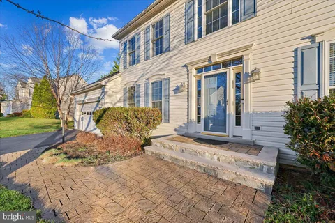 $799,900 | 11208 Yardley Place, Ijamsville, MD 21754