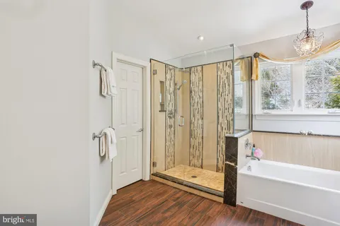 $799,900 | 11208 Yardley Place, Ijamsville, MD 21754