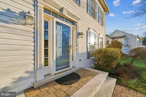 $799,900 | 11208 Yardley Place, Ijamsville, MD 21754