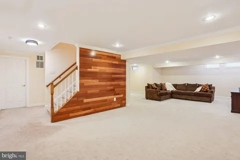 $799,900 | 11208 Yardley Place, Ijamsville, MD 21754