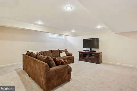 $825,000 | 11208 Yardley Place, Ijamsville, MD 21754