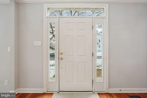 $799,900 | 11208 Yardley Place, Ijamsville, MD 21754