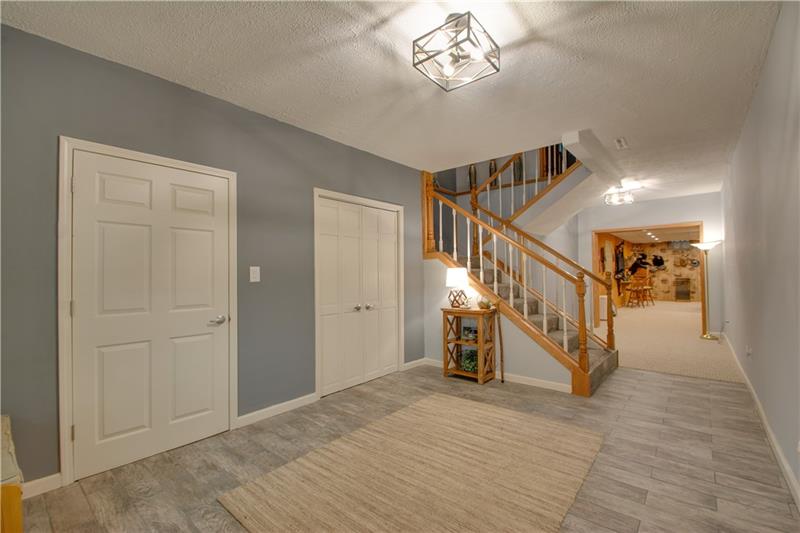 490 Leslie Road Valencia, PA 16059 - Photo 18 of 25 Gallery Image 18