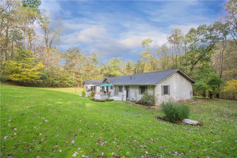 490 Leslie Road Valencia, PA 16059 - Photo 24 of 25 Gallery Image 24