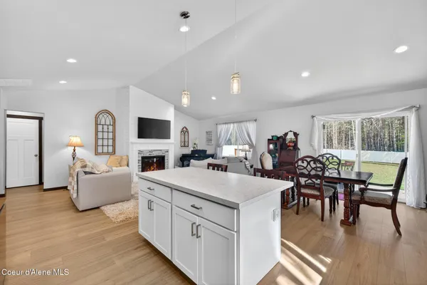 $565,000 | 30974 North Alice Court, Athol, ID 83801