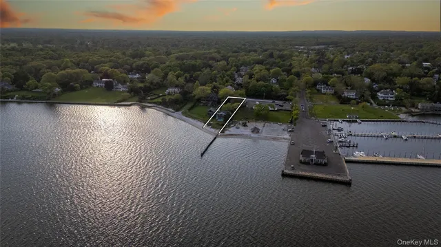 $2,175,000 | 4 Shore Road, Bellport, NY 11713