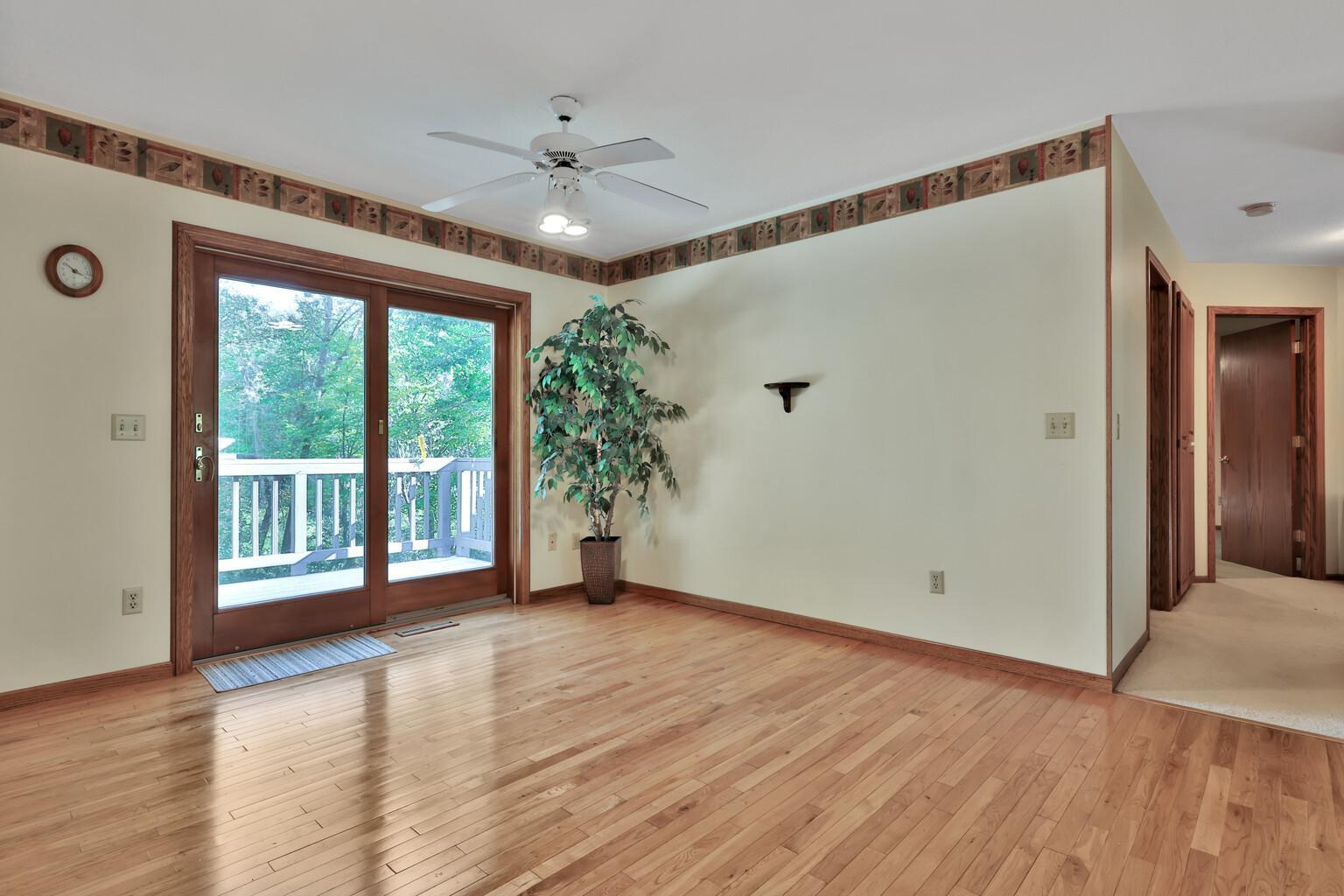 12316 288th Street Lindstrom, MN 55045 - Photo 11 of 33