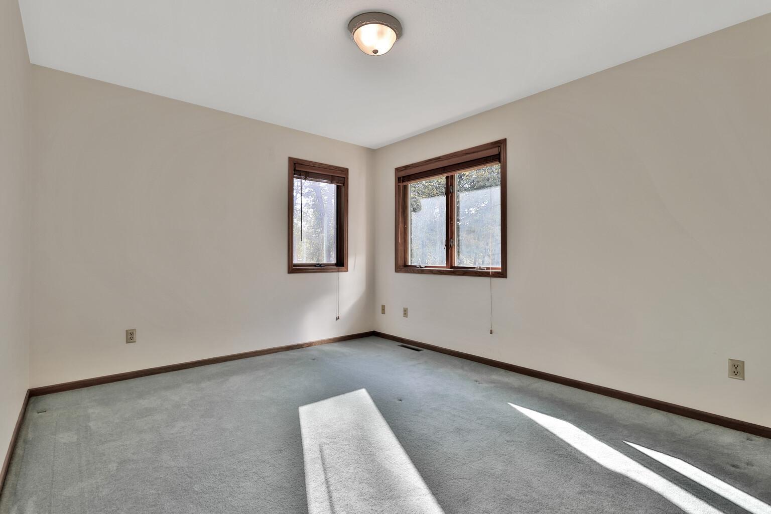 12316 288th Street Lindstrom, MN 55045 - Photo 12 of 33