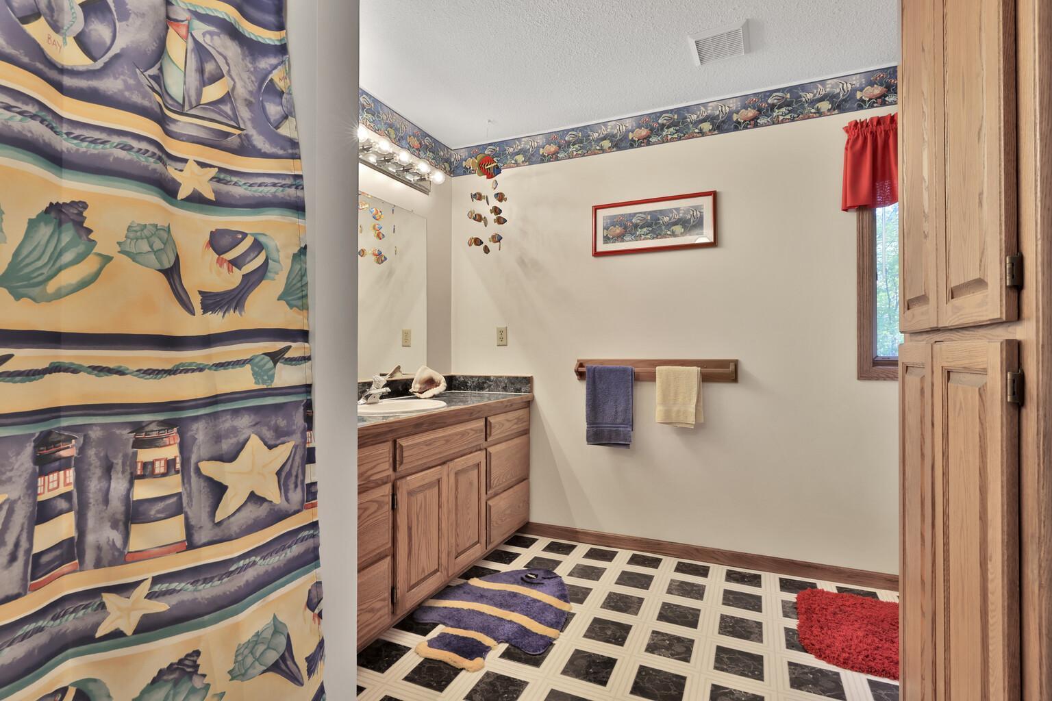 12316 288th Street Lindstrom, MN 55045 - Photo 19 of 33