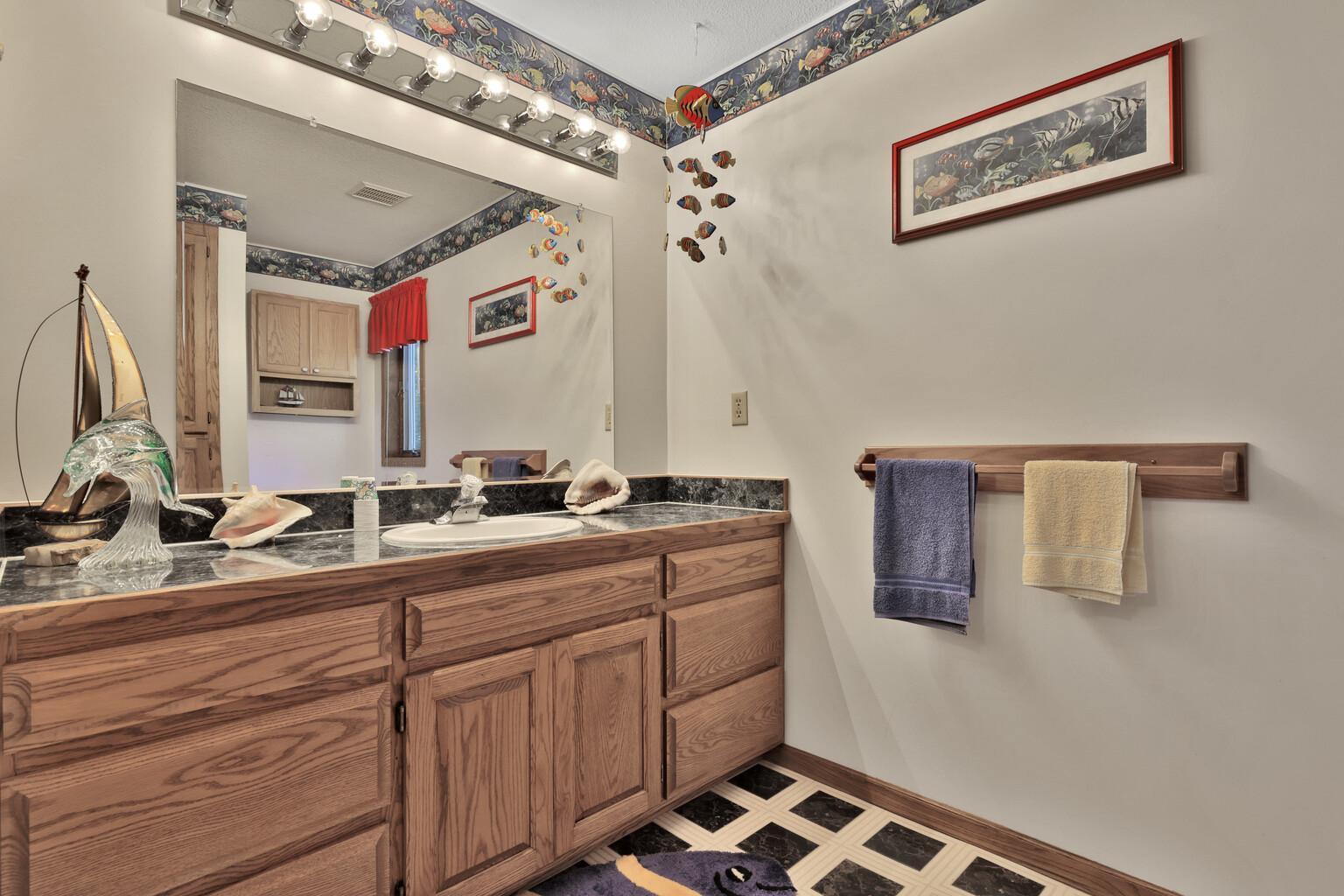 12316 288th Street Lindstrom, MN 55045 - Photo 20 of 33