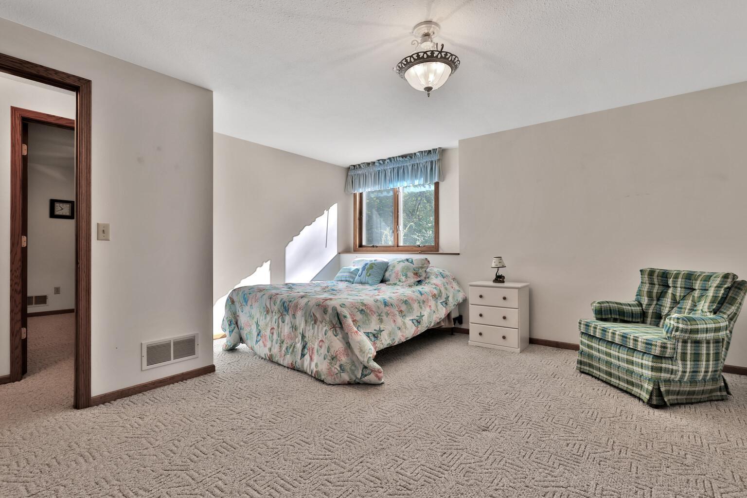 12316 288th Street Lindstrom, MN 55045 - Photo 22 of 33