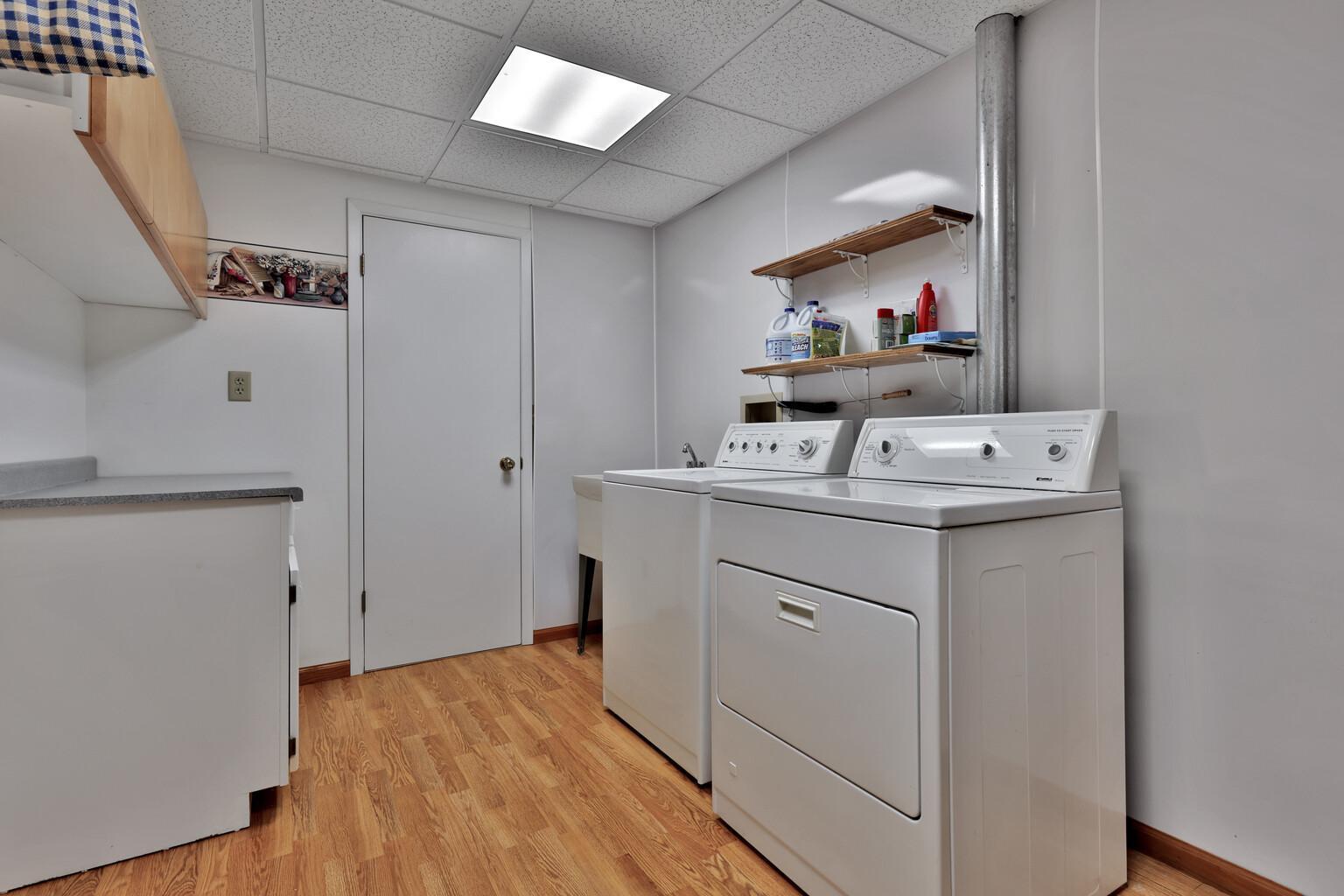 12316 288th Street Lindstrom, MN 55045 - Photo 24 of 33