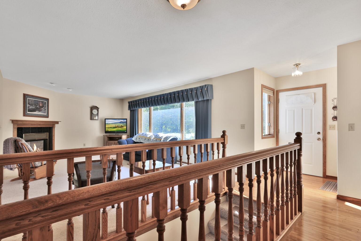 12316 288th Street Lindstrom, MN 55045 - Photo 4 of 33