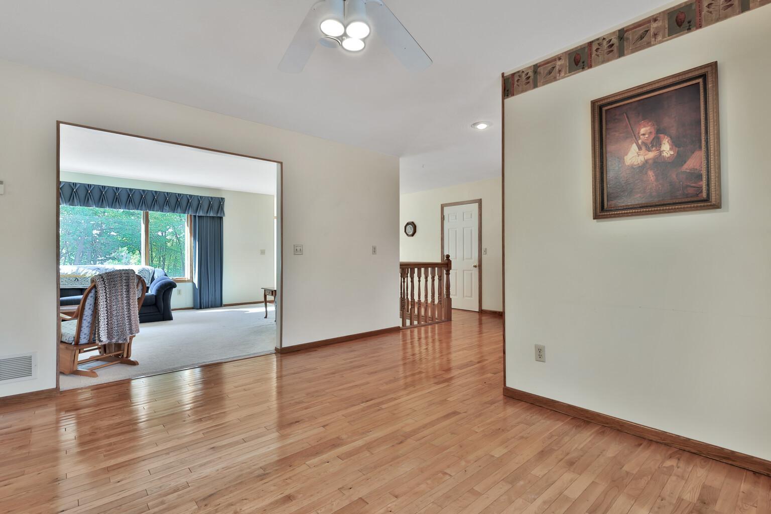 12316 288th Street Lindstrom, MN 55045 - Photo 7 of 33