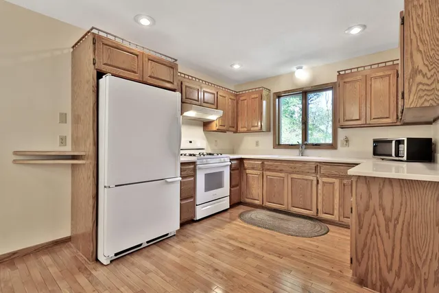 $475,000 | 12316 288th Street, Lindstrom, MN 55045