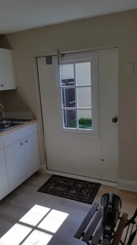 $1,300 | 15290 Southwest 117th Terrace, Unit 1, Miami, FL 33196