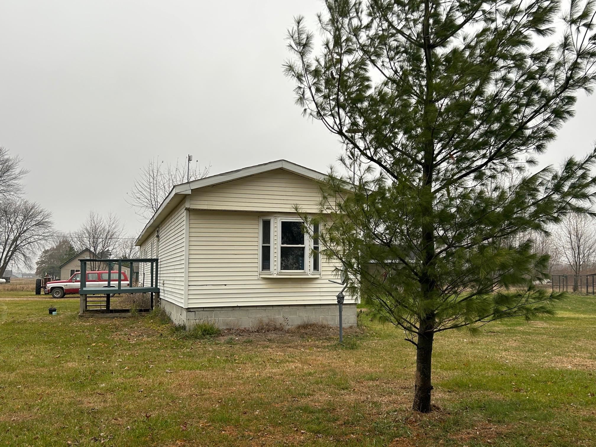3780 East North County Line Road St. Louis, MI 48880 - Photo 21 of 27 Gallery Image 21
