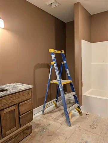 $399,500 | 1107 Charles Street, Knob Noster, MO 65336