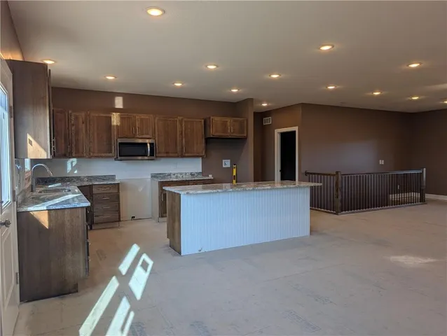 $399,500 | 1107 Charles Street, Knob Noster, MO 65336