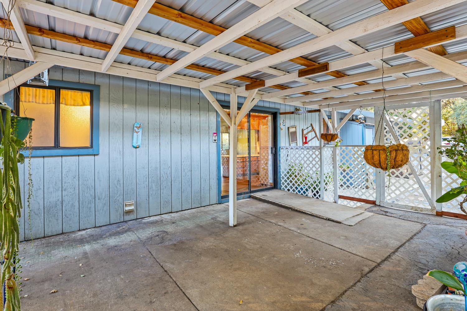 9174 State Rte 26 Mokelumne Hill, CA 95245 - Photo 29 of 52 a view of a room with wooden walls
