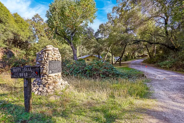 $419,000 | 9174 State Rte 26, Mokelumne Hill, CA 95245