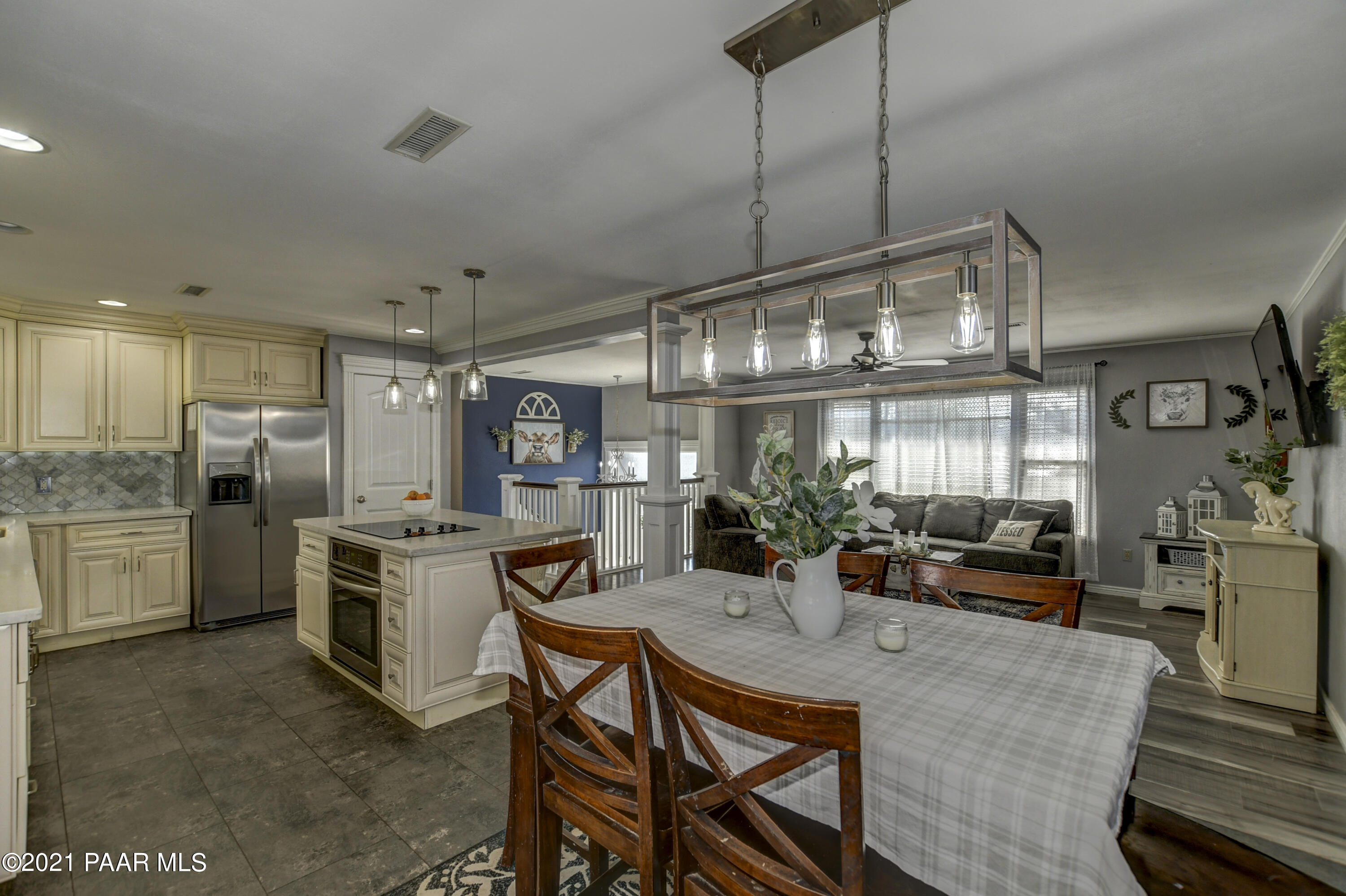 4750 North Meixner Road Prescott Valley, AZ 86314 - Photo 19 of 38 19-Dining-Room