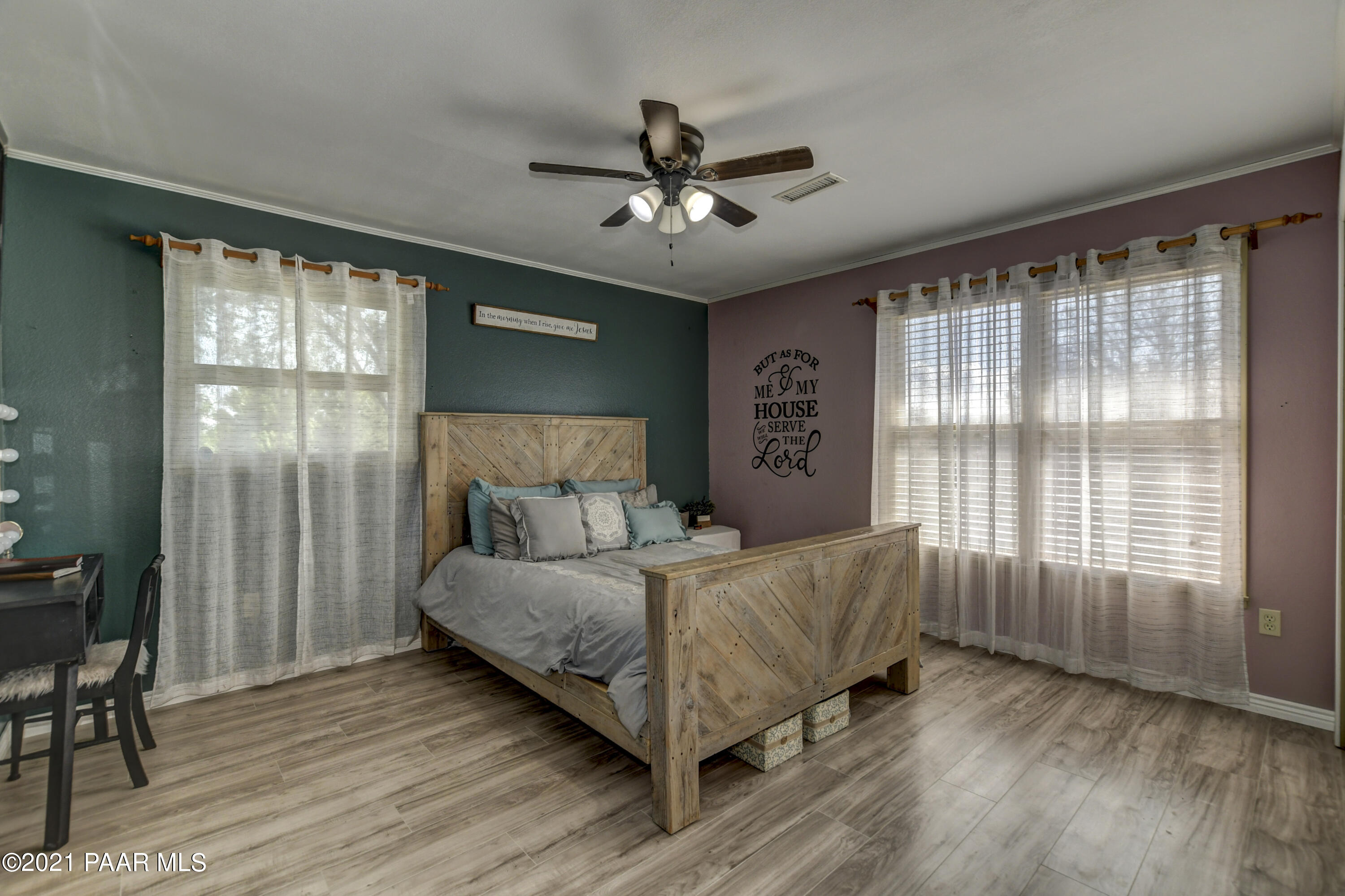 4750 North Meixner Road Prescott Valley, AZ 86314 - Photo 20 of 38 20-Master-Bedroom