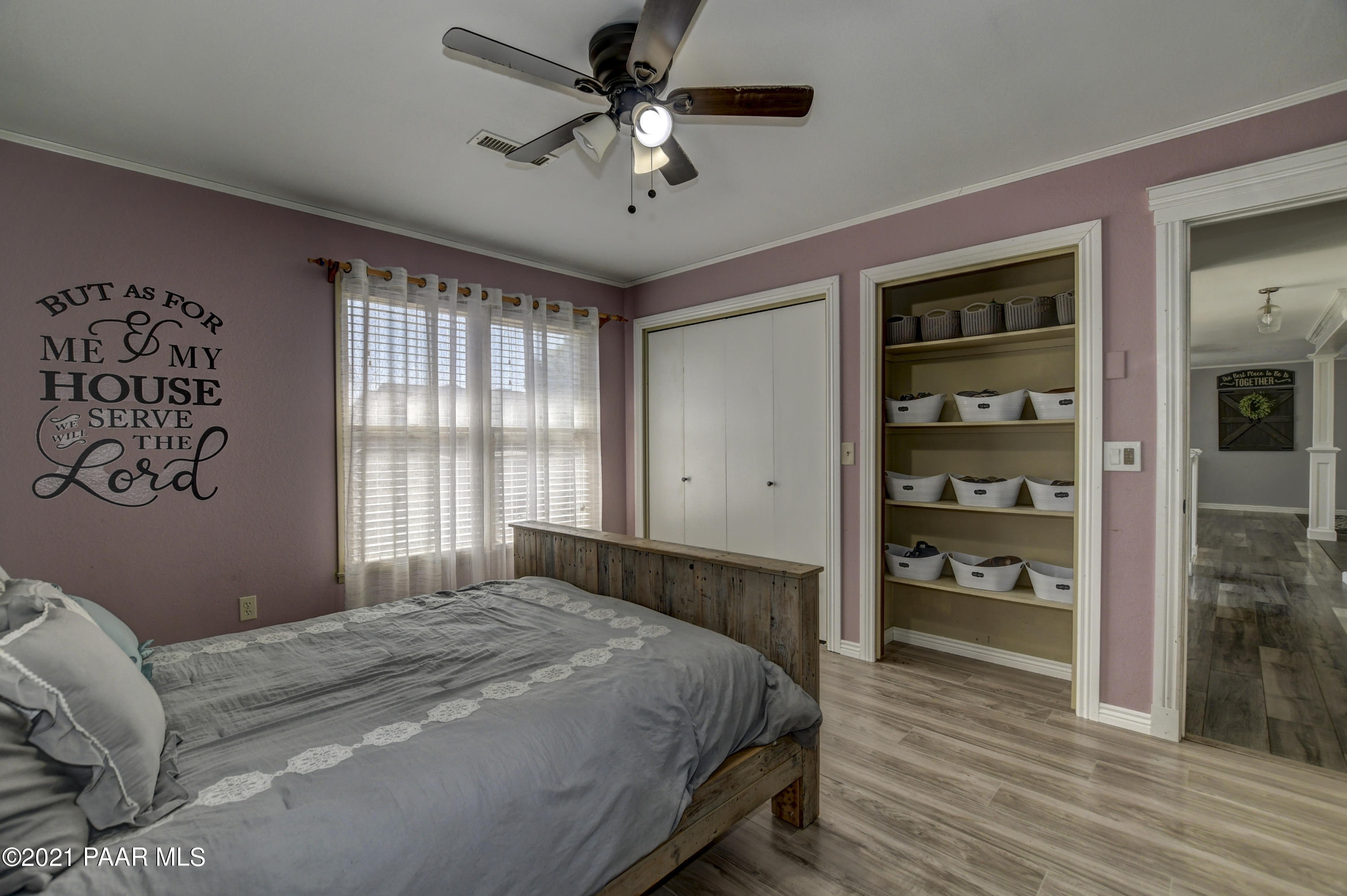 4750 North Meixner Road Prescott Valley, AZ 86314 - Photo 21 of 38 21-Master-Bedroom
