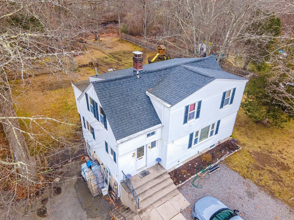 70 Riverside Avenue Attleboro, MA 02703 - Photo 4 of 25