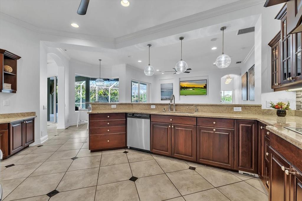709 Country Meadows Way Bradenton, FL 34212 - Photo 24 of 97