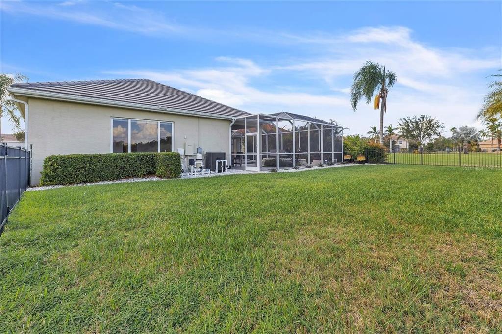 709 Country Meadows Way Bradenton, FL 34212 - Photo 80 of 97 a view of a yard in front of a house