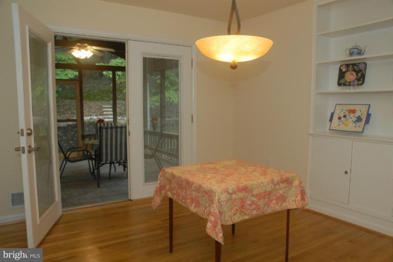110 Claybrook Drive Silver Spring, MD 20902 - Photo 1 of 15 Dining Room