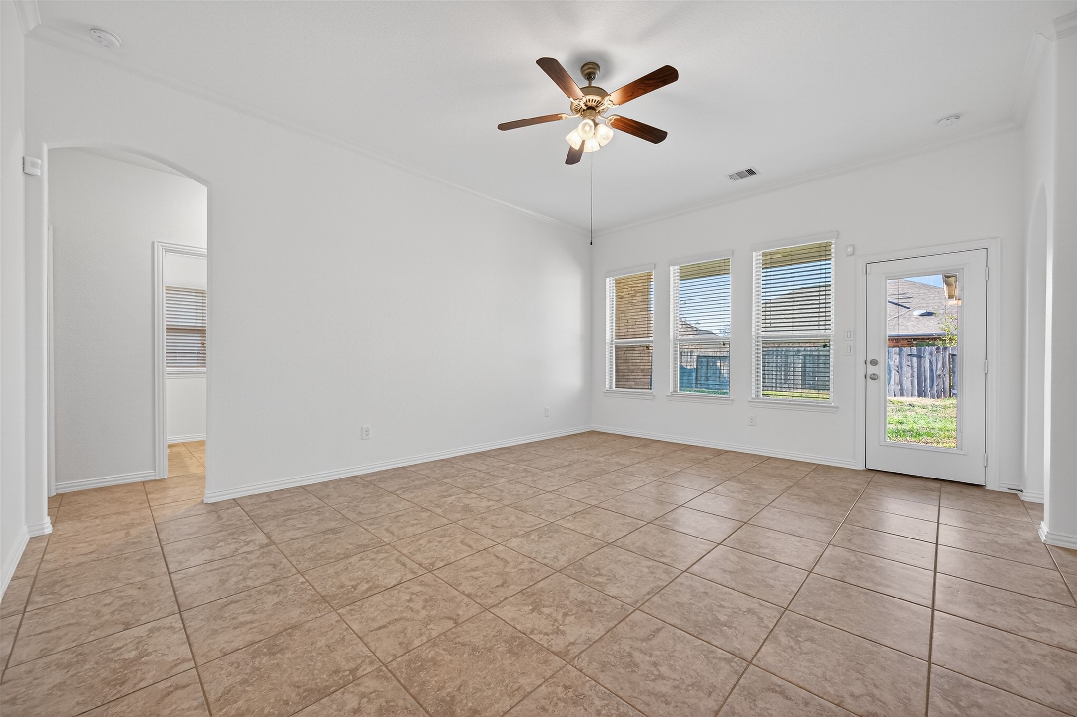 7022 Genesis Cove Court Spring, TX 77379 - Photo 14 of 33