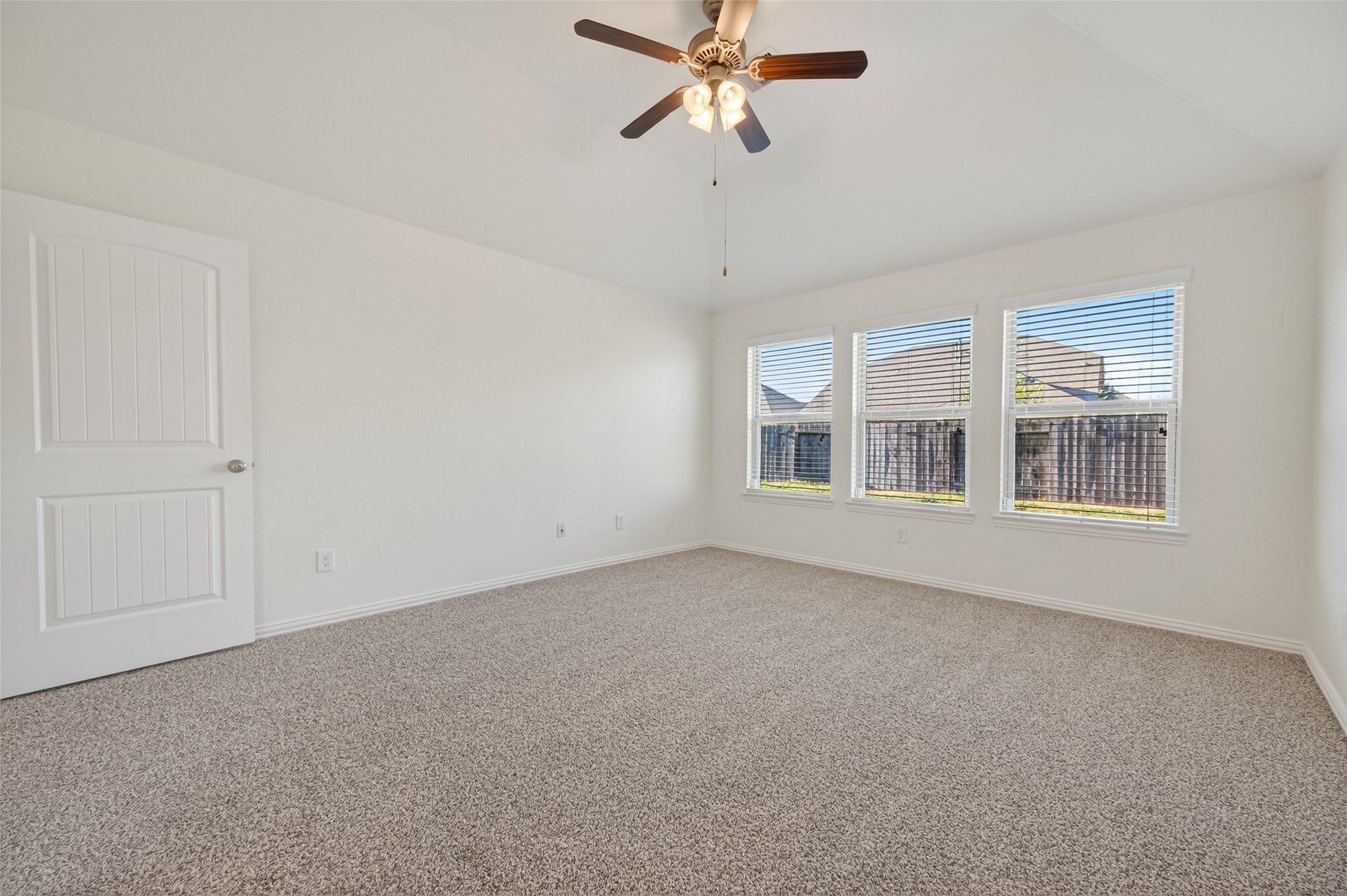 7022 Genesis Cove Court Spring, TX 77379 - Photo 19 of 33