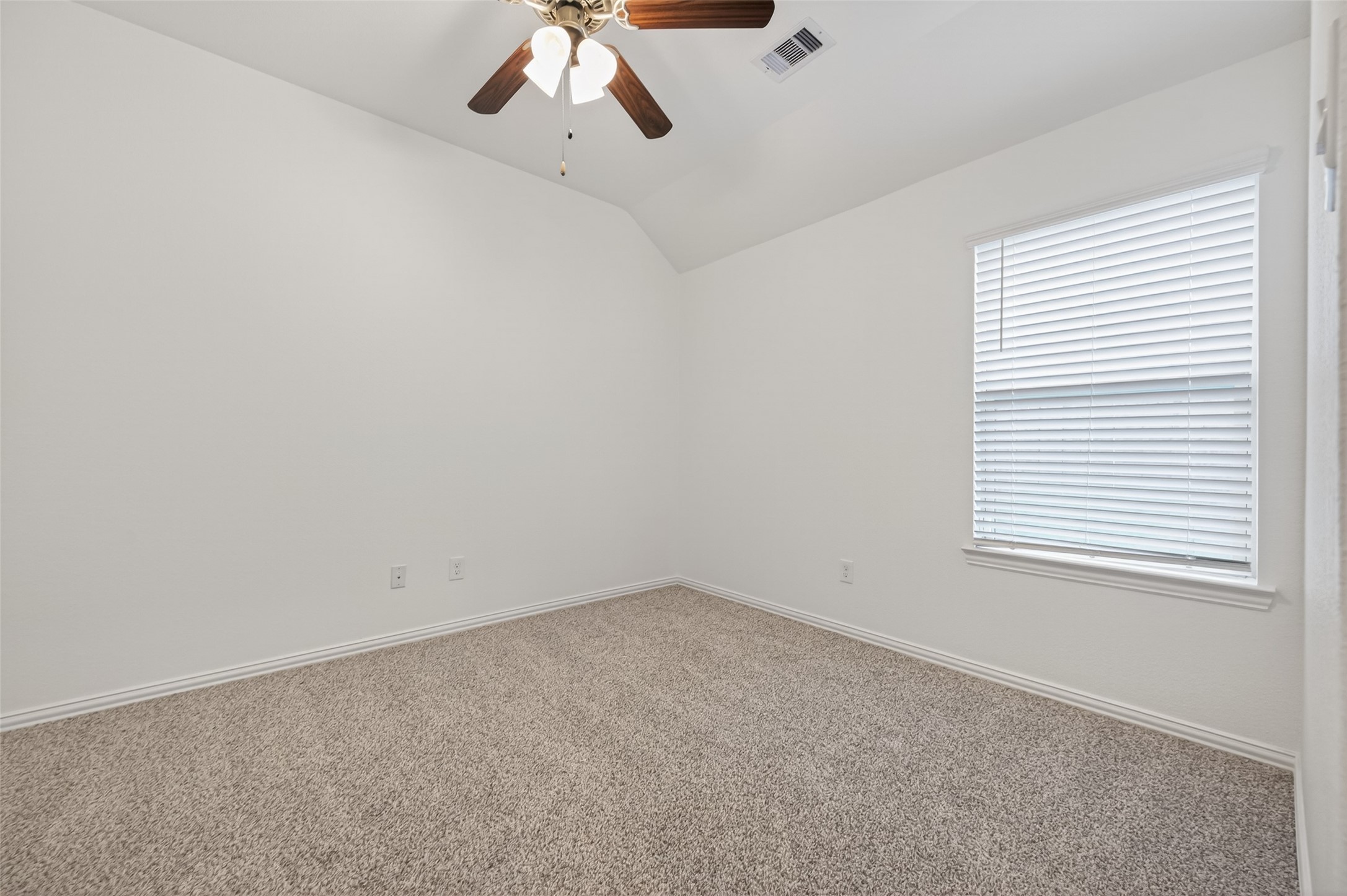 7022 Genesis Cove Court Spring, TX 77379 - Photo 26 of 33