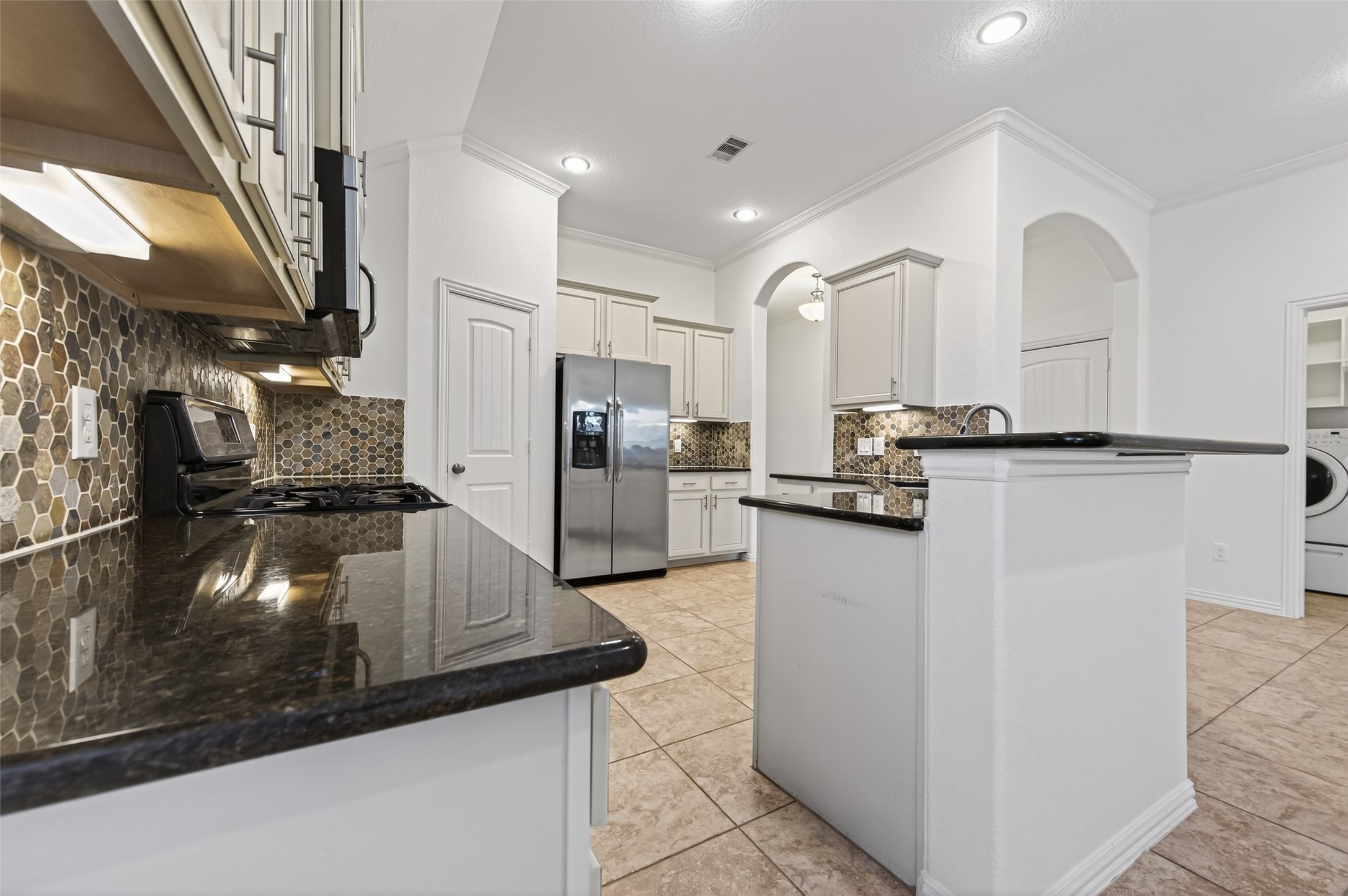 7022 Genesis Cove Court Spring, TX 77379 - Photo 6 of 33