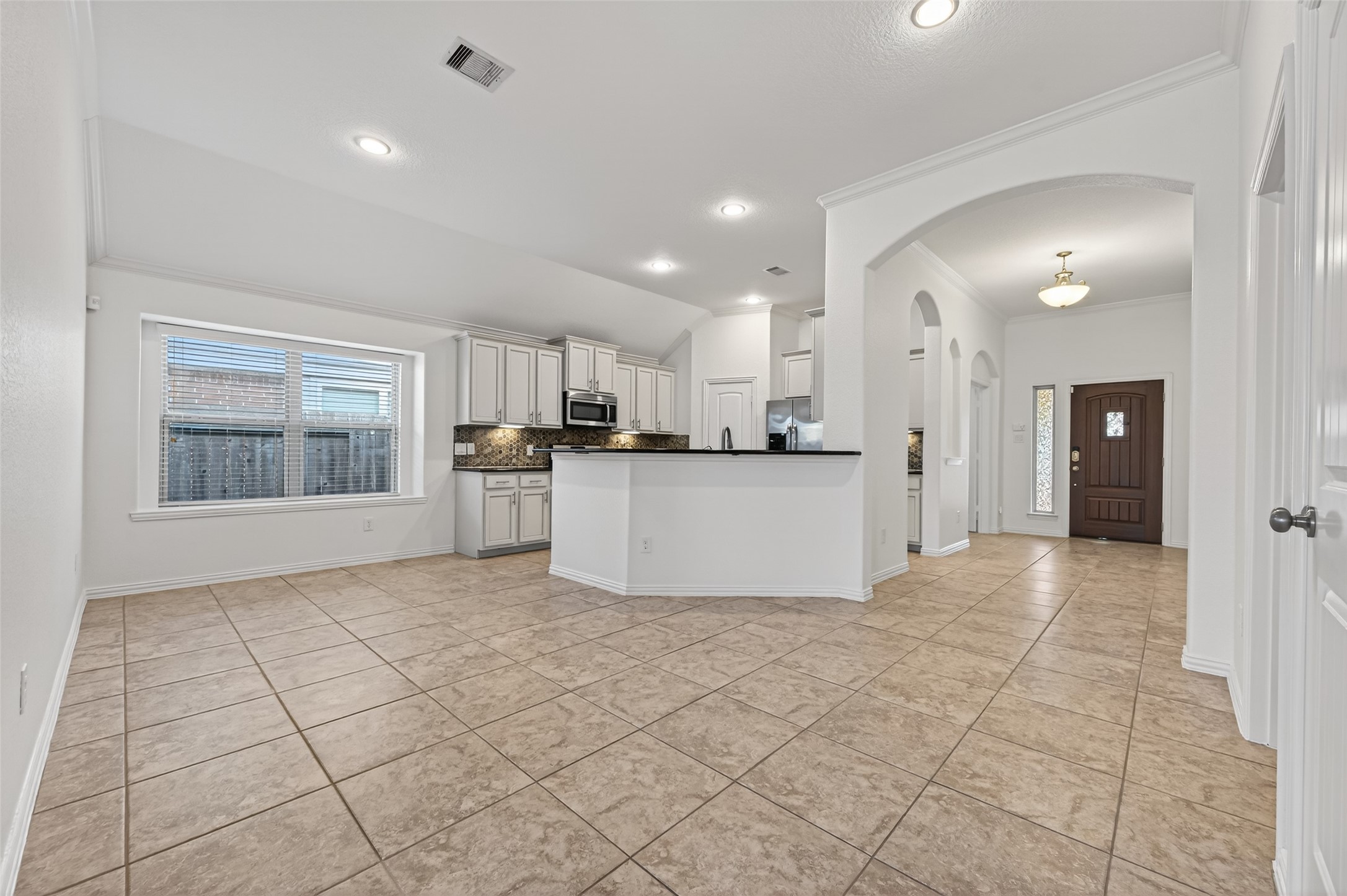 7022 Genesis Cove Court Spring, TX 77379 - Photo 8 of 33