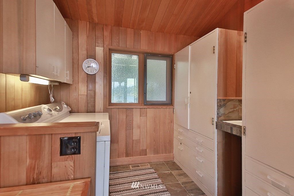 5340 East Harbor Road Freeland, WA 98249 - Photo 11 of 25