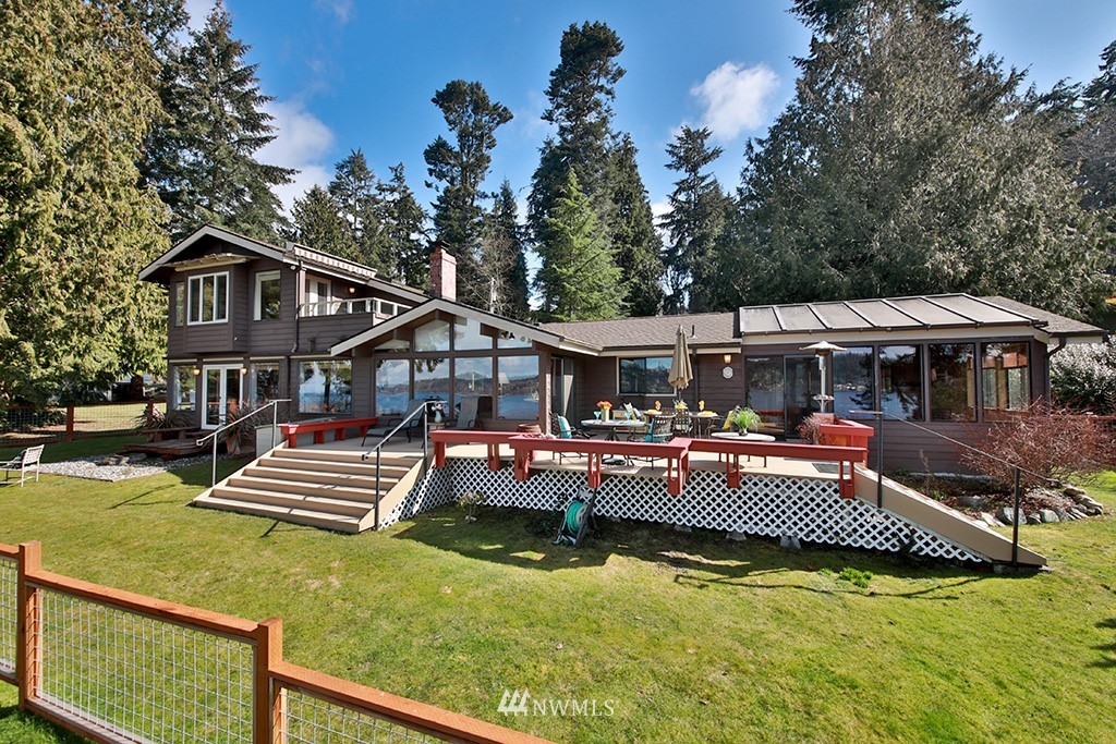 5340 East Harbor Road Freeland, WA 98249 - Photo 3 of 25