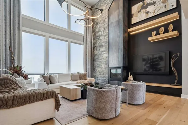 $2,150,000 | 17329 Larsen Street, Overland Park, KS 66221
